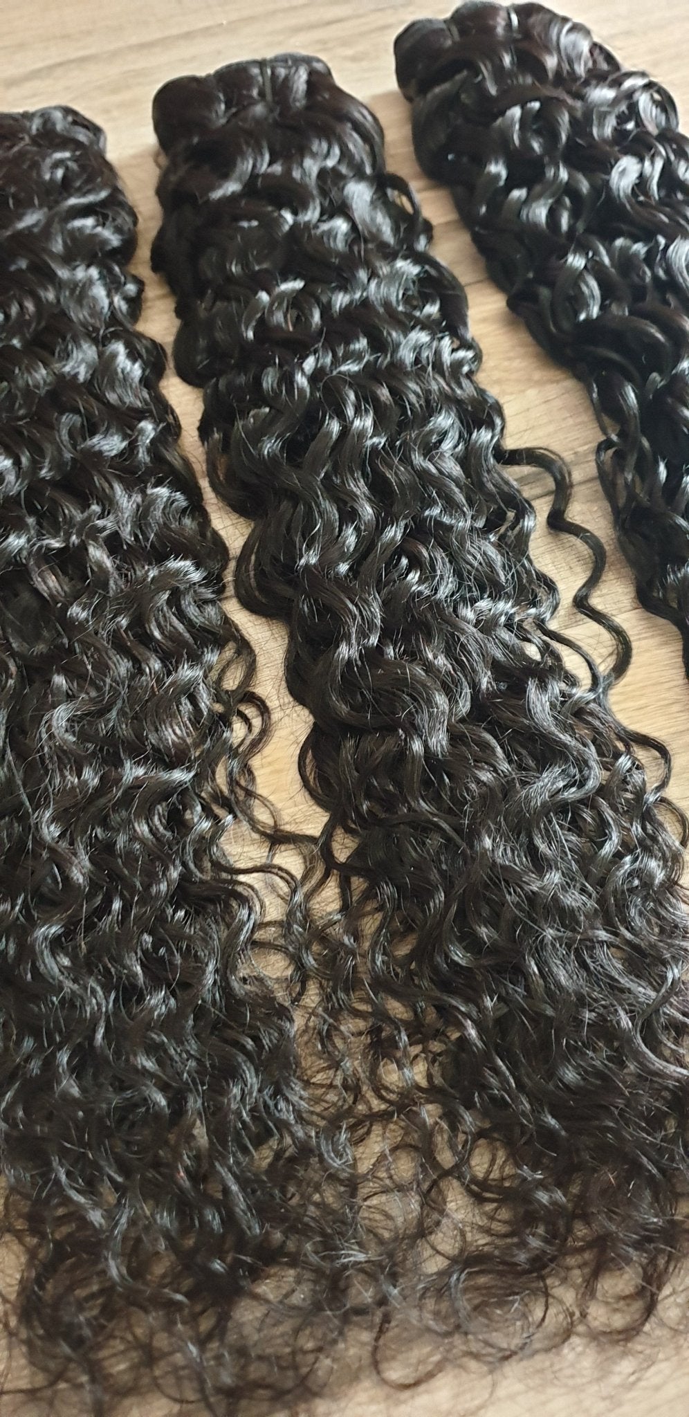 3 Packs Hair Extensions 24" 60cm Natural Wave (Water Wave)Diosa Extensions Haarverlängerungen