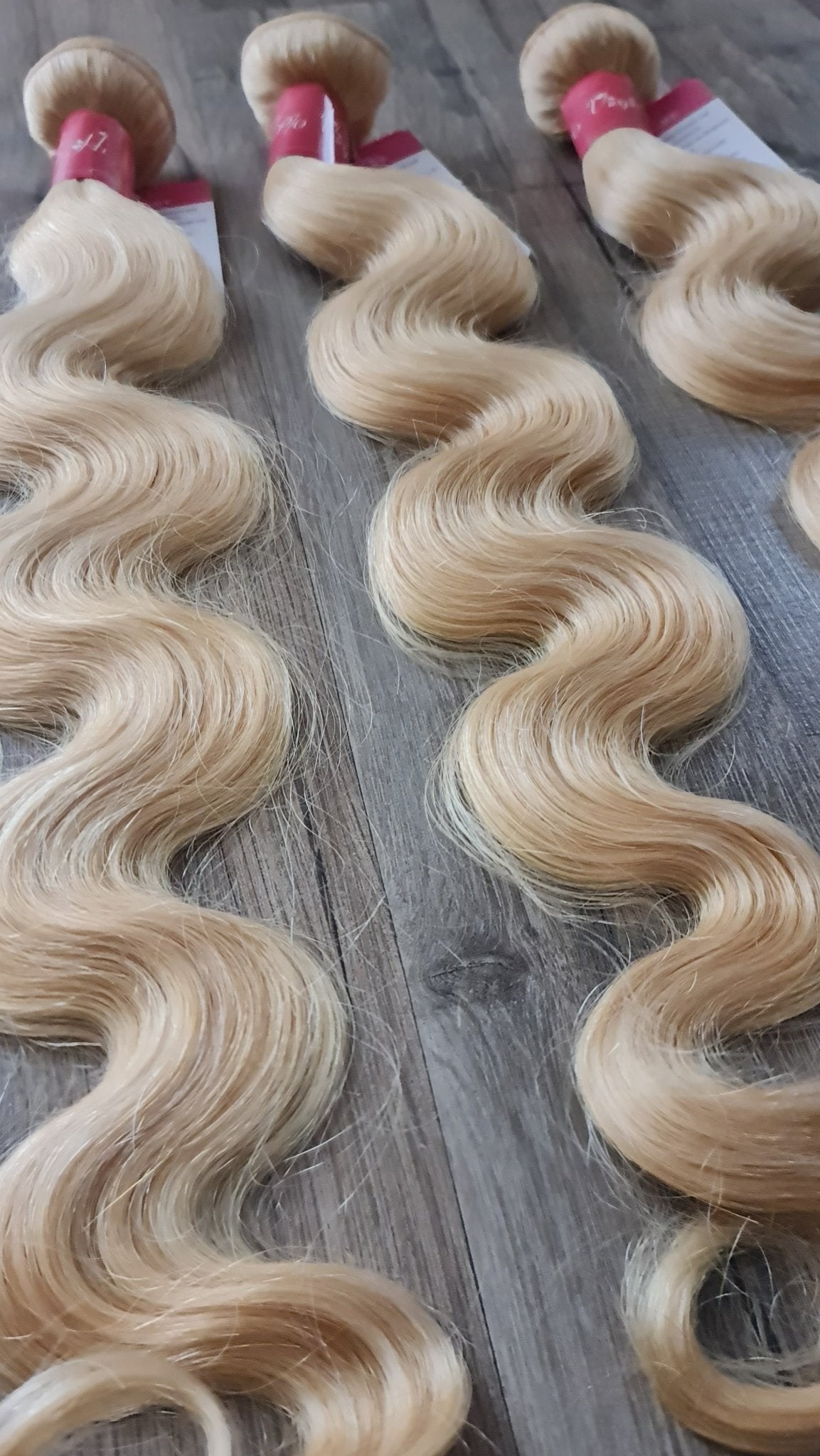 Set 3 Bundles Haarverlängerung Echthaar 26" 65cm wellig body wave Color 613 BlondeDiosa Extensions Haarverlängerungen