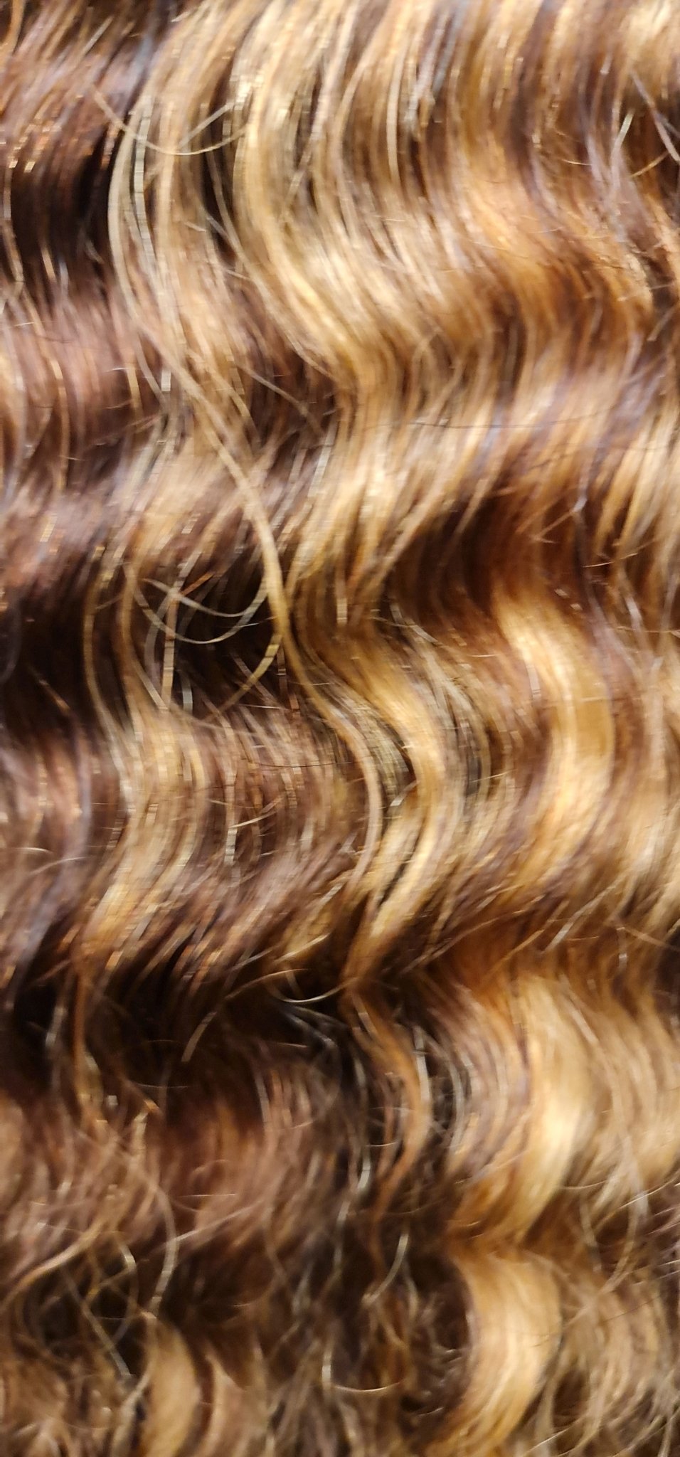 Perücke 24" 60cm Deep Wave mit Lace Frontal 13x4 Farbe P4/27Diosa Extensions Haarverlängerungen