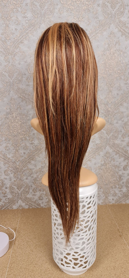 Perücke 24" 60cm glatt mit Lace Frontal 13x4 Farbe P4/27Diosa Extensions Haarverlängerungen